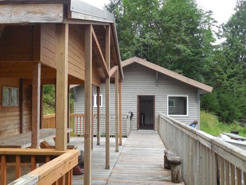 Deep Bay Cabin walkway