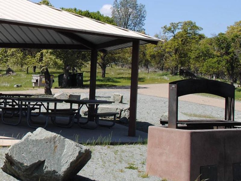 Coyote Point  group campground has a group BBQ to make BBQing for the group easier.