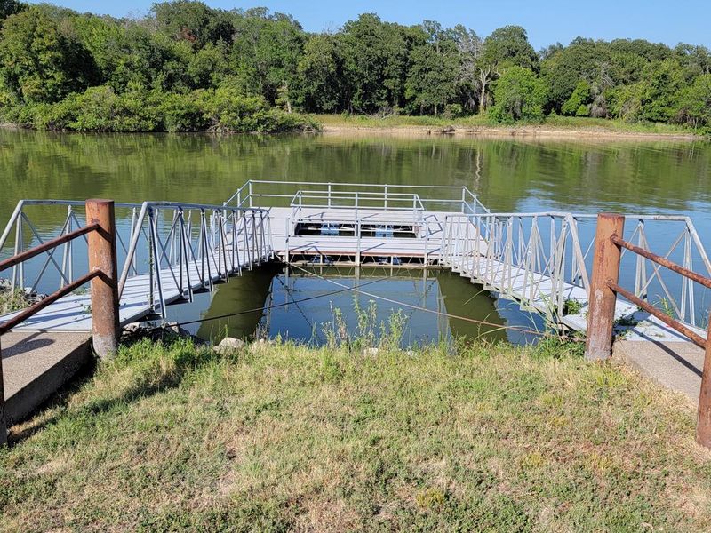Wolf Park Fishing Pier