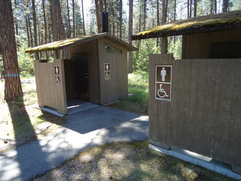 Loop C, Vault Toilets