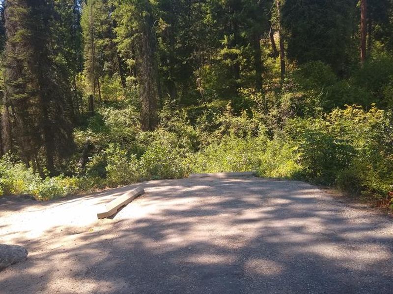 Parking spot for Bad Bear Site 3, a double site.