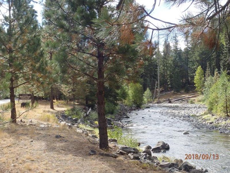 Access to the Little Naches River