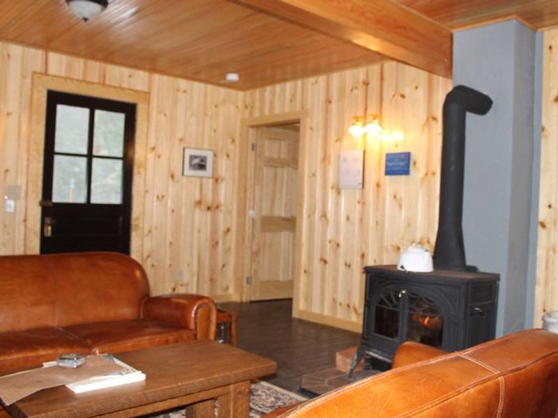 Living room of Peterson Cabin