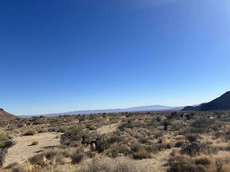 A photo overlooking Hole-in-the-Wall Campground