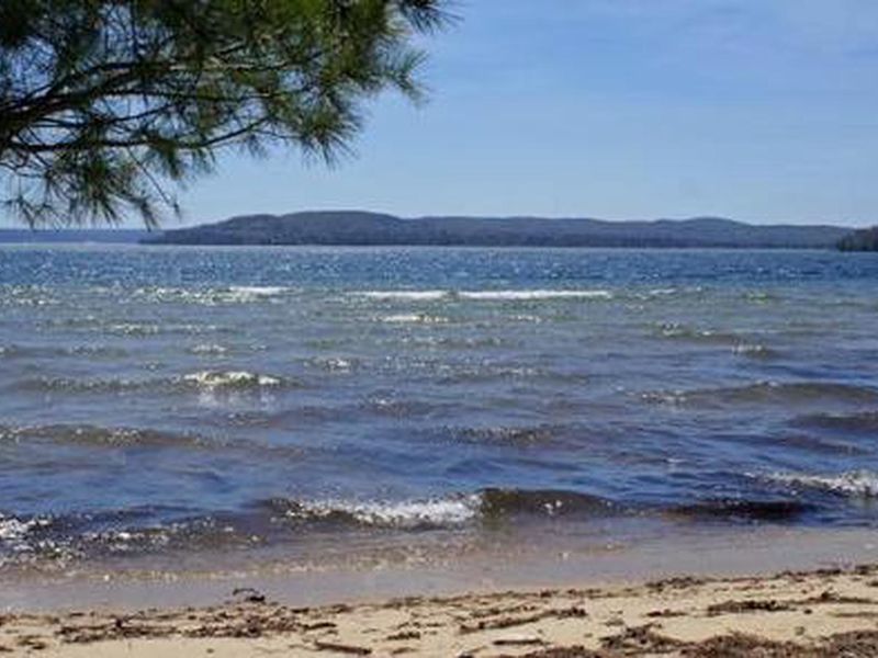 Overlooking Murray Bay