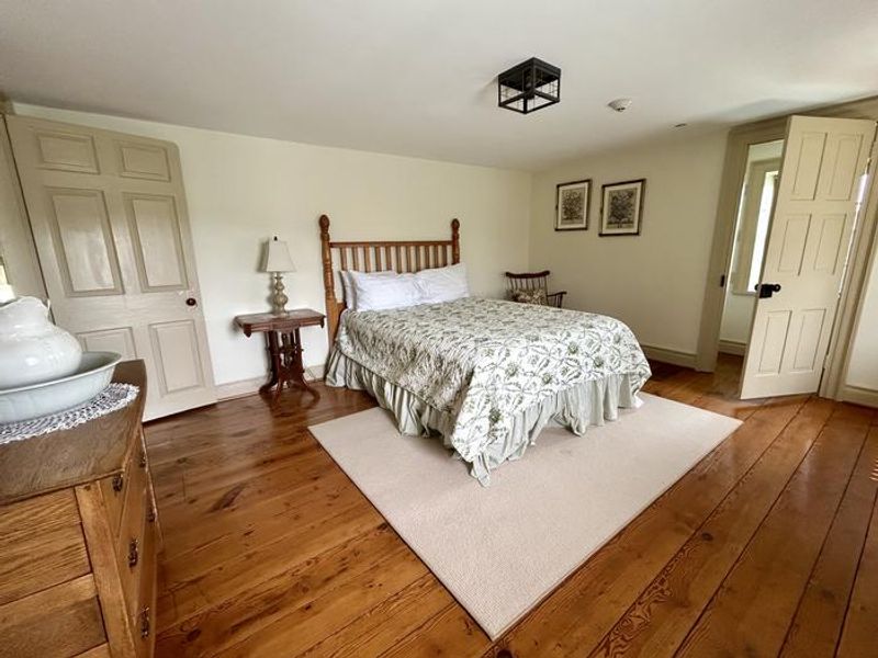 Queen Bed in Second Floor Bedroom