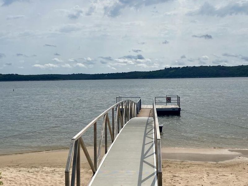 Boat ramp and curtesy dock located at Washington Irving South 