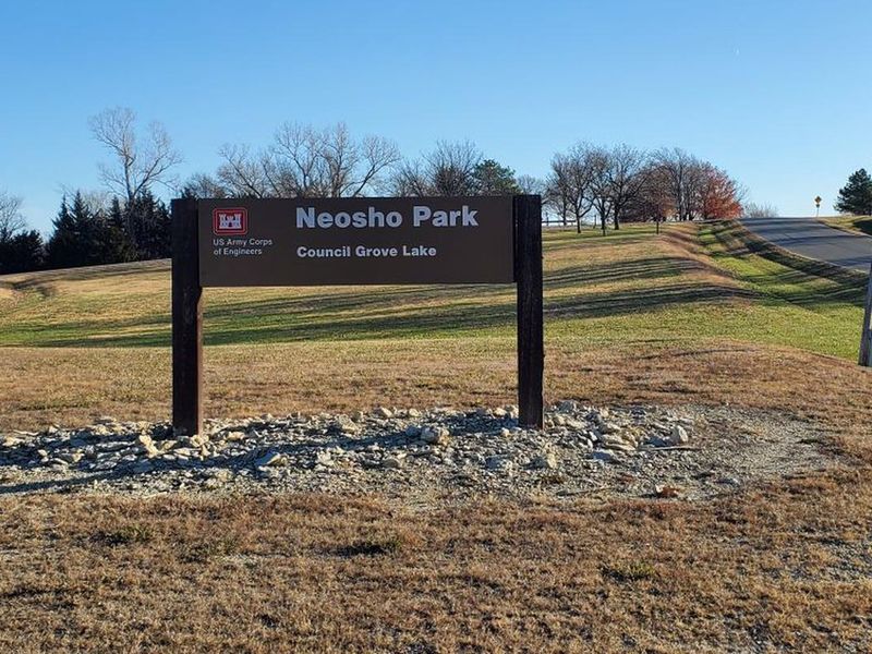 Neosho Park sign