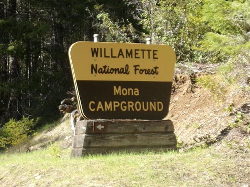 Mona Sign