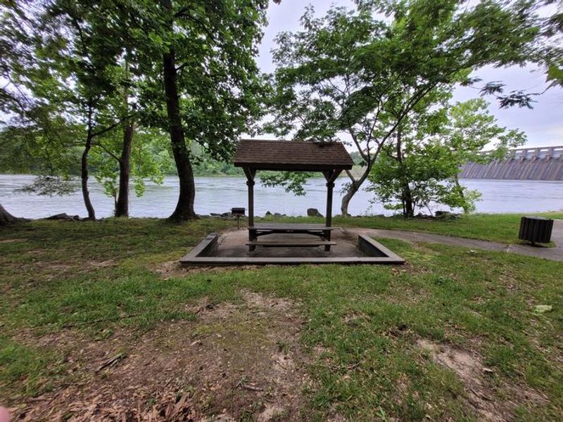 Below Dam South Carolina Mini Shelter 4